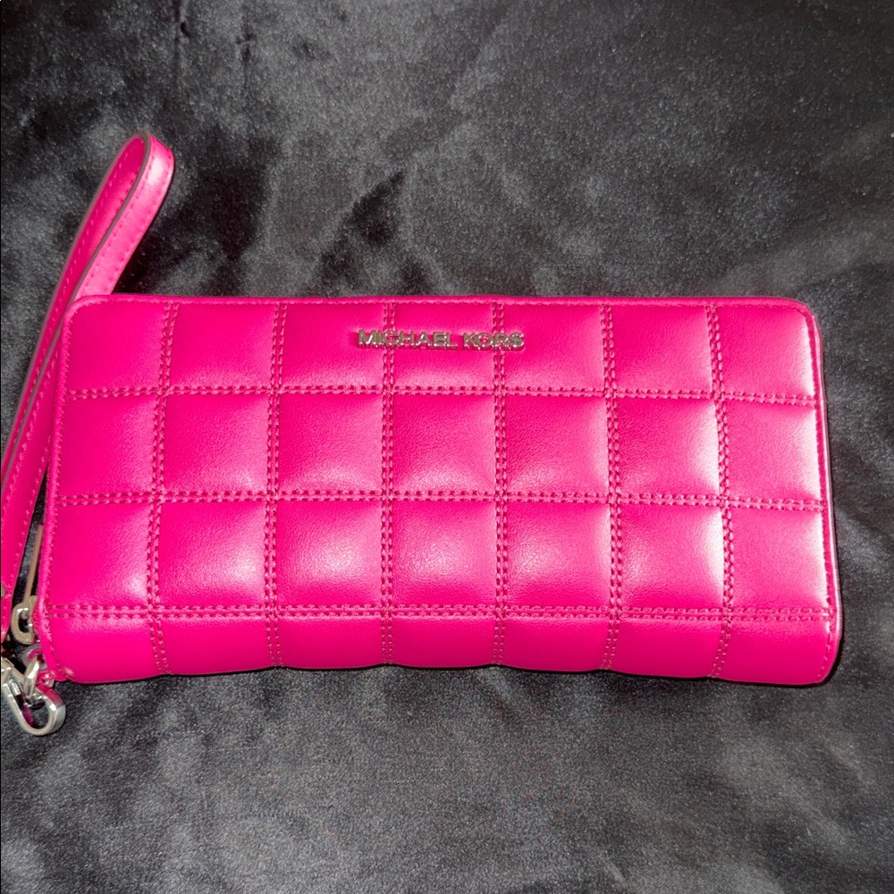 Michael Kors Fuchsia Quilted Wristlet
